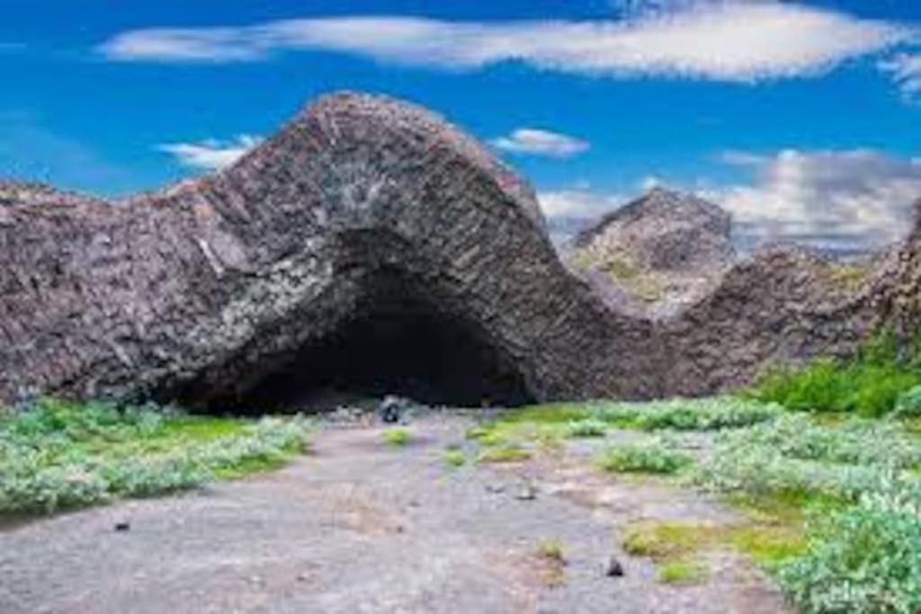 Cabin In The Lava. Near Husavik Skogar  Экстерьер фото
